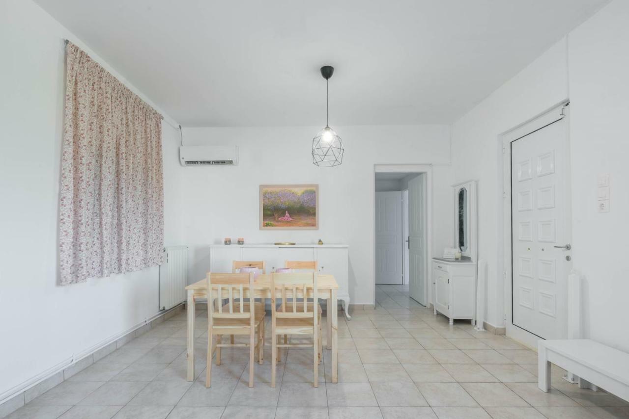 Вилла North Corinth Экстерьер фото